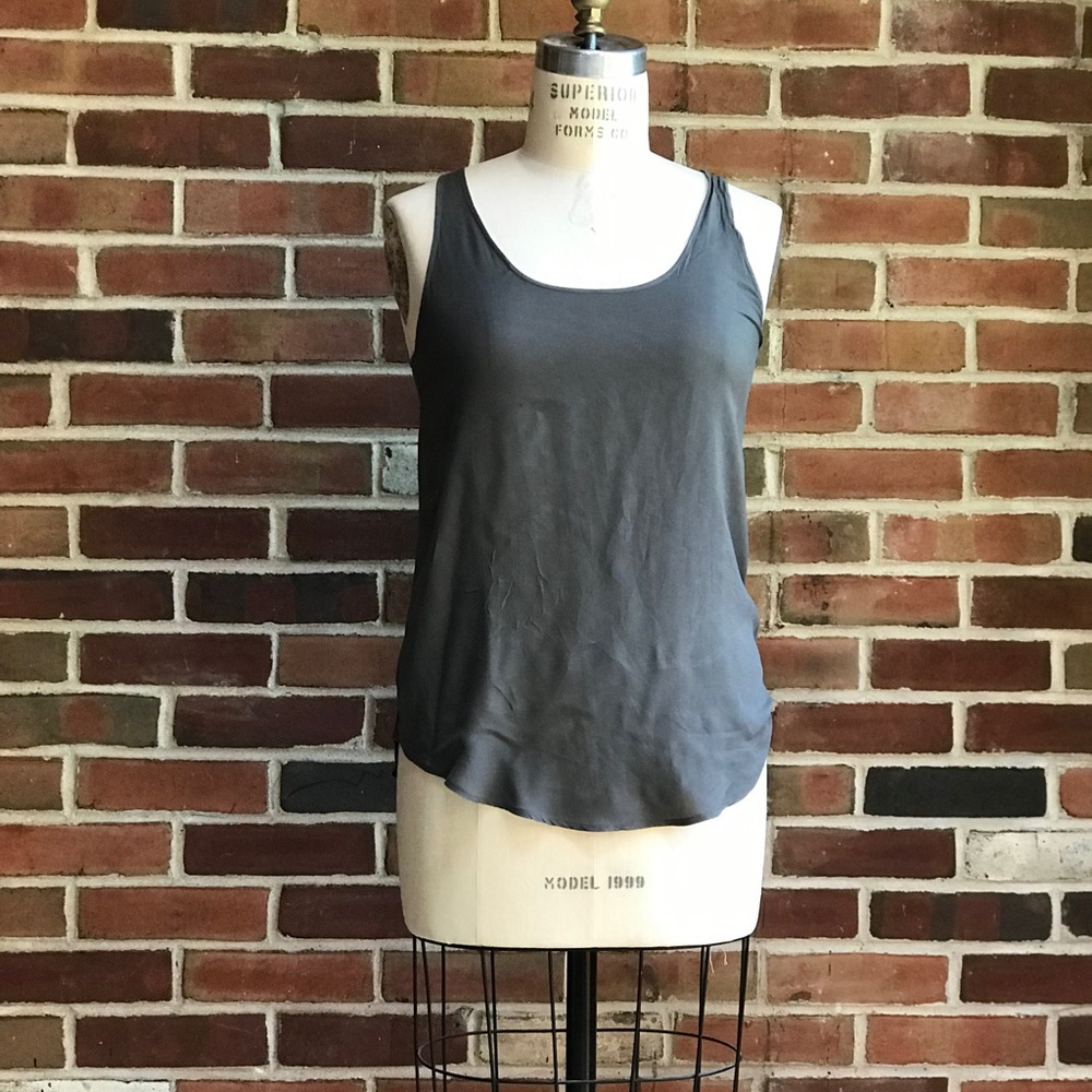 BP sleeveless shell